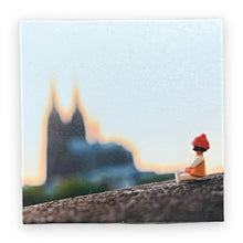 Lade das Bild in den Galerie-Viewer, Playmobil Mädchen vorm Dom