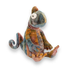 Lade das Bild in den Galerie-Viewer, Kuscheltier - Colin Chameleon