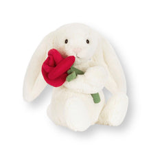 Lade das Bild in den Galerie-Viewer, Kuscheltier - Cream Bunny with Rose