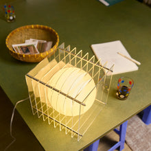 Lade das Bild in den Galerie-Viewer, Lớp Small Square in Clear - Sculptural Lamp