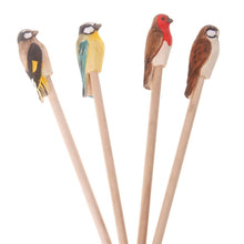 Lade das Bild in den Galerie-Viewer, Sparrow - Wooden British Birds Pencil