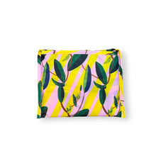 Lade das Bild in den Galerie-Viewer, Foldable Art Crossbody - August Macke "Türkisches Café"
