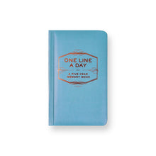 Lade das Bild in den Galerie-Viewer, One Line A Day: A Five-Year Memory Book