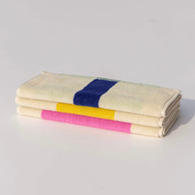 Lade das Bild in den Galerie-Viewer, Gästehandtücher im Set - Pink Royal Blue Brown (3-tlg.)