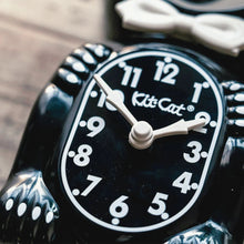 Lade das Bild in den Galerie-Viewer, Classic Black Kit-Cat Klock