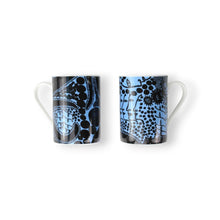 Lade das Bild in den Galerie-Viewer, Yayoi Kusama - Late-Night Chat Is Filled With Dreams - Mug Set