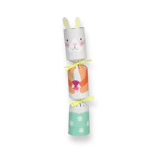 Lade das Bild in den Galerie-Viewer, Spring Bunny Easter Crackers - 6 Pack