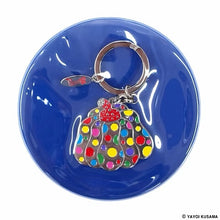 Lade das Bild in den Galerie-Viewer, Yayoi Kusama - Pumpkin Multicolor Key Ring