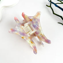 Lade das Bild in den Galerie-Viewer, Sugar Glider - Hair Claw Clip