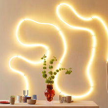 Lade das Bild in den Galerie-Viewer, Flex Tube - Designer Lamp (9m)