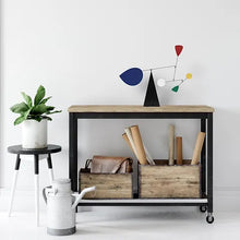 Lade das Bild in den Galerie-Viewer, Standing Mobile - Himalaya