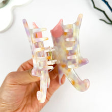 Lade das Bild in den Galerie-Viewer, Sugar Glider - Hair Claw Clip