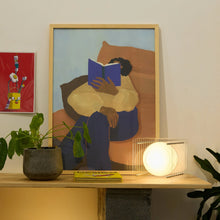 Lade das Bild in den Galerie-Viewer, Lớp Small Square in Clear - Sculptural Lamp