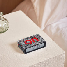 Lade das Bild in den Galerie-Viewer, Keith Haring - Love (Flip+ Lexon x)