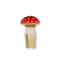 Lade das Bild in den Galerie-Viewer, Wooden Christmas Tree Ornament - Fly Agaric