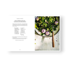 Lade das Bild in den Galerie-Viewer, Das Wald-Kochbuch