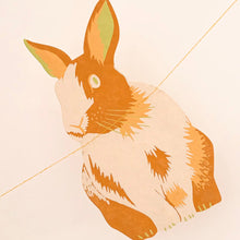 Lade das Bild in den Galerie-Viewer, Rabbits Sewn Garland