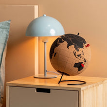 Lade das Bild in den Galerie-Viewer, World Globe Large