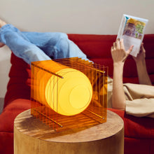 Lade das Bild in den Galerie-Viewer, Lớp Big Square in Orange - Sculptural Lamp