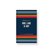 Lade das Bild in den Galerie-Viewer, Pendleton One Line a Day: A Five-Year Memory Book