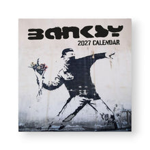 Lade das Bild in den Galerie-Viewer, Banksy 2026 – Wandkalender