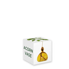 Lade das Bild in den Galerie-Viewer, Acorn Vase Mellow Yellow
