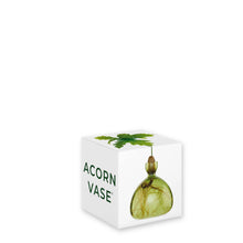 Lade das Bild in den Galerie-Viewer, Acorn Vase Grass Green