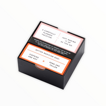 Lade das Bild in den Galerie-Viewer, Debatable - Game Set