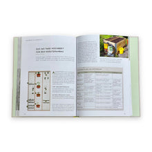 Lade das Bild in den Galerie-Viewer, 365 Tage Hochbeet