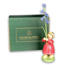 Lade das Bild in den Galerie-Viewer, Mädchen mit Hasenglöckchen - Wendt & Kühn