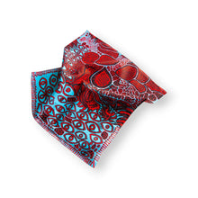 Lade das Bild in den Galerie-Viewer, Yayoi Kusama - Eyes Of Mine Handkerchief
