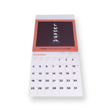 Lade das Bild in den Galerie-Viewer, Catffirmations - Wall Calendar 2026
