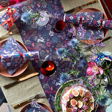 Lade das Bild in den Galerie-Viewer, Twilight Blue - Christmas Crackers (6 Pack)
