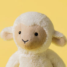 Lade das Bild in den Galerie-Viewer, Kuscheltier - Skipson Lamb
