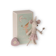 Lade das Bild in den Galerie-Viewer, Tooth Fairy Mouse - Little Sister in Matchbox
