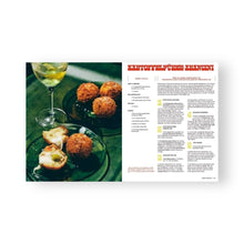 Lade das Bild in den Galerie-Viewer, More is More 100 - mutige Rezepte
