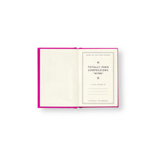 Lade das Bild in den Galerie-Viewer, Tiny Diary for Not So Tiny Secrets
