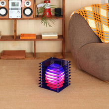 Lade das Bild in den Galerie-Viewer, Lớp Big Square in Blue - Sculptural Lamp
