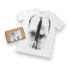 Lade das Bild in den Galerie-Viewer, Isa Genzken X-Ray T-Shirt
