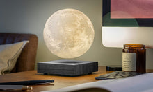 Lade das Bild in den Galerie-Viewer, Smart Moon Lamp
